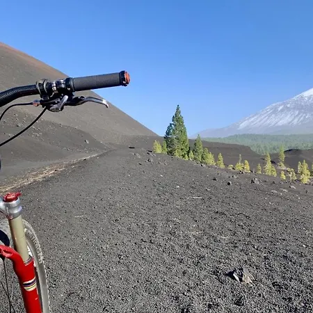 Lovely Gigantes Apartman